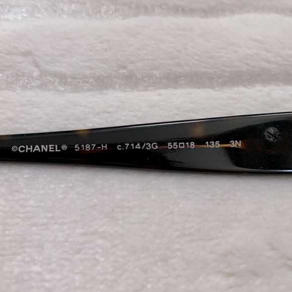 Vintage Chanel Tortoise Shell Camellia Sunglasses Brown - Picture 6 of 14